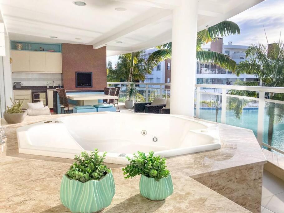 Ape De Luxo Marine Home Resort Флорианополис Экстерьер фото